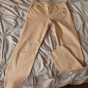Old Navy size 4 khaki Pixie pants